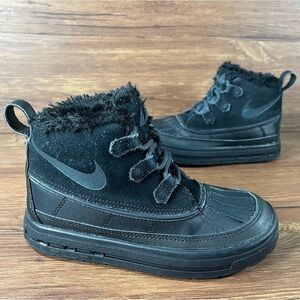 Nike ACG Woodside Chukka 2 Black Suede Winter Boots Size 13C Shoes
